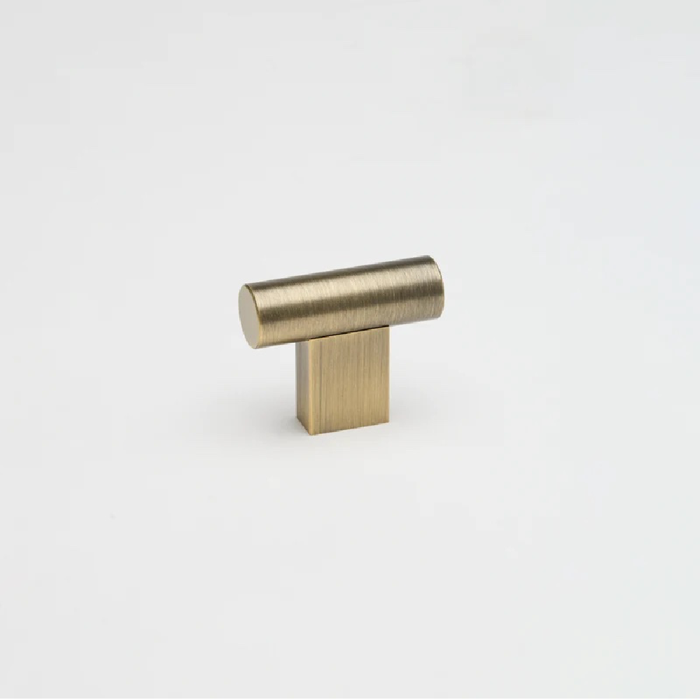 Lo&Co T-Pull  | Aged Brass