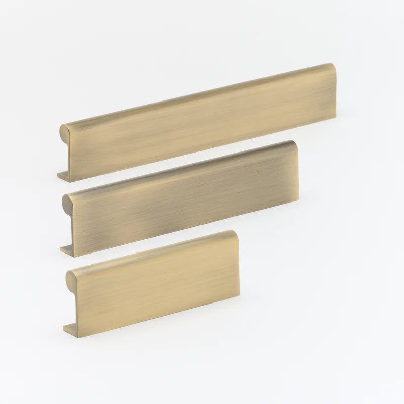 Lo&Co Lincoln Pull | Aged Brass