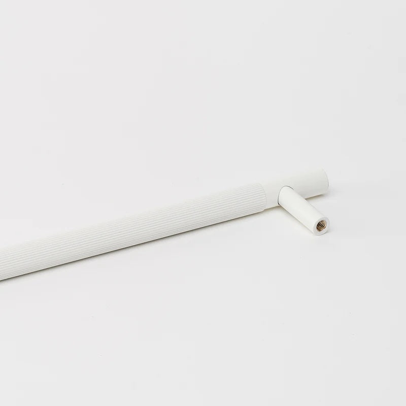 Lo&Co Linear Pull Handle | White