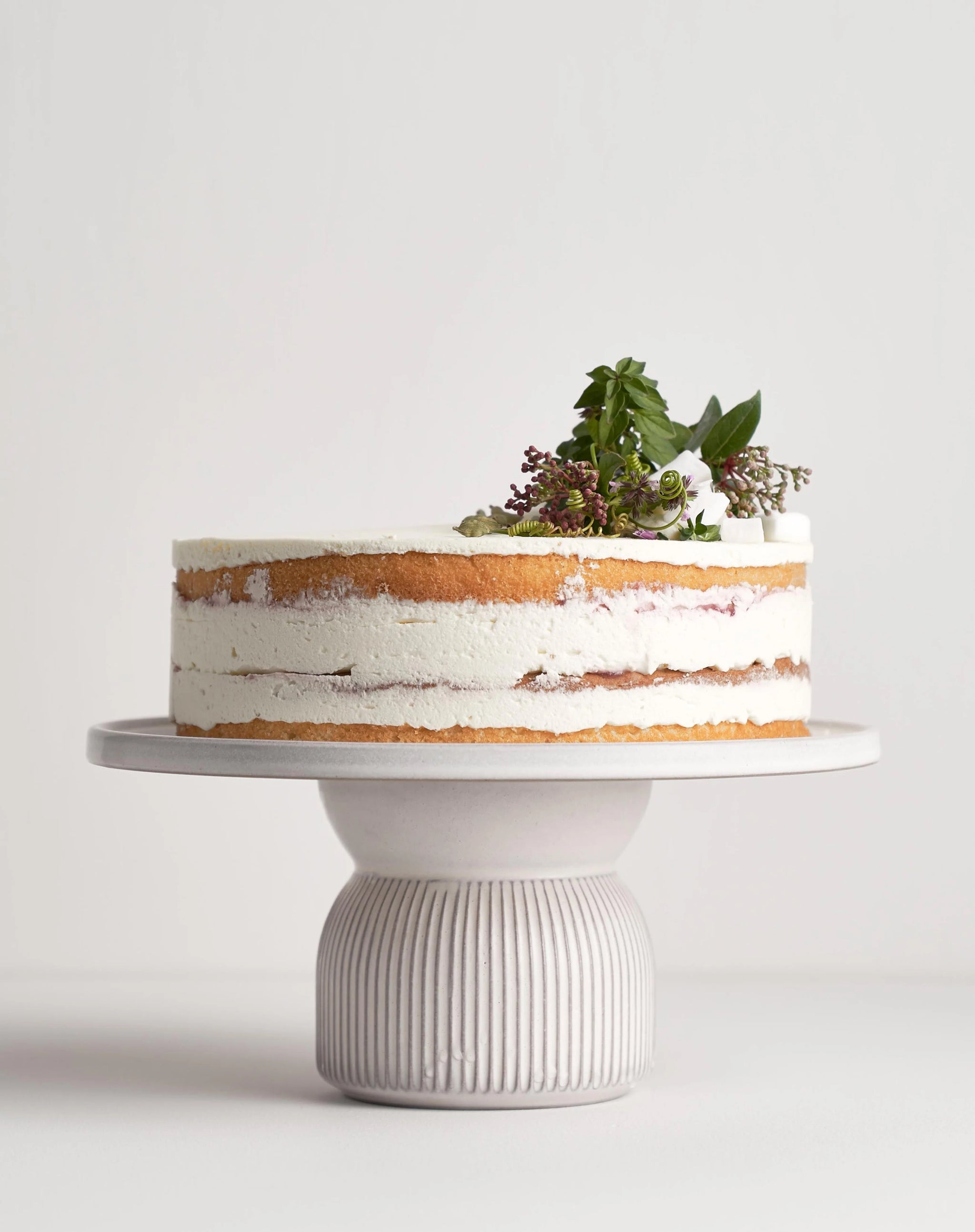 Robert gordon cake stand top