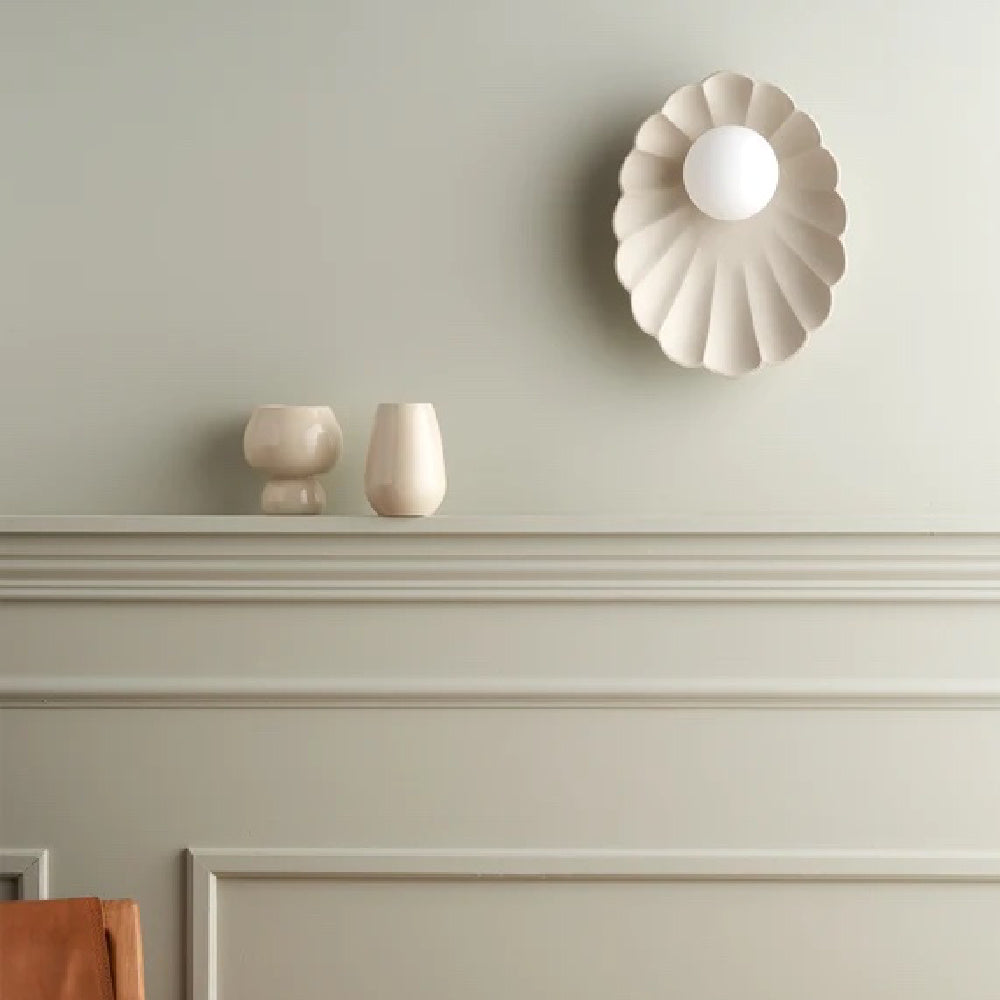 Robert Gordon Oyster Wall Sconce Light | Saltbush