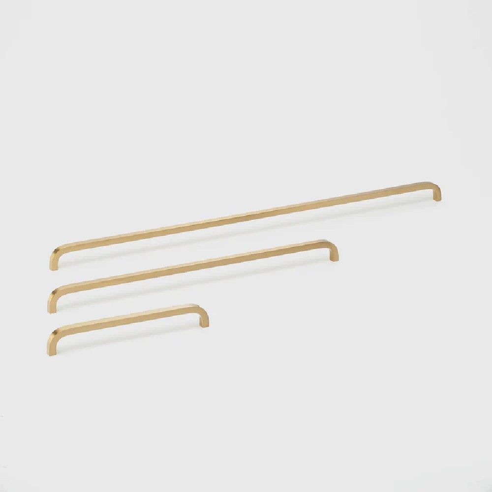 Lo&Co Curve Pull  | Brass