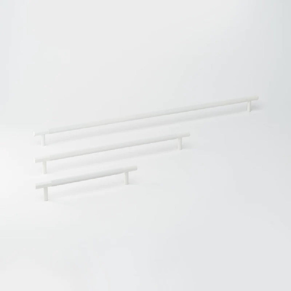 Lo&Co Linear Pull Handle | White