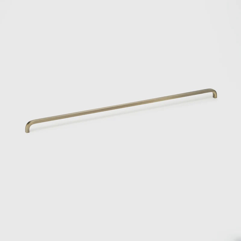 Lo&Co Curve Pull  | Aged Brass