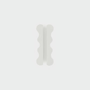 Lo&Co Karu Pull | White