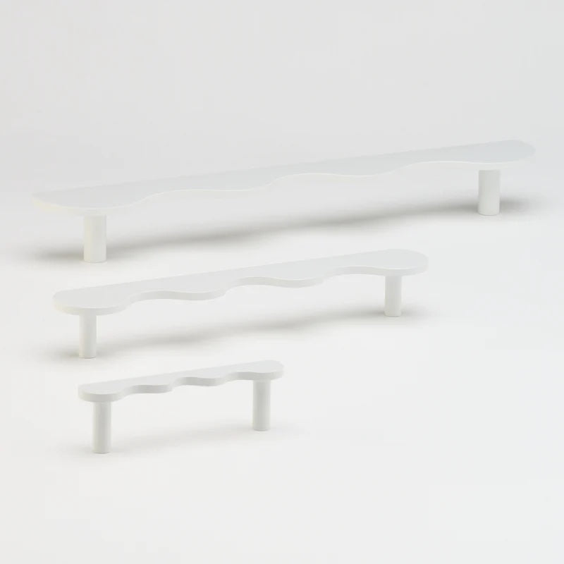 Lo&Co Karu Pull | White
