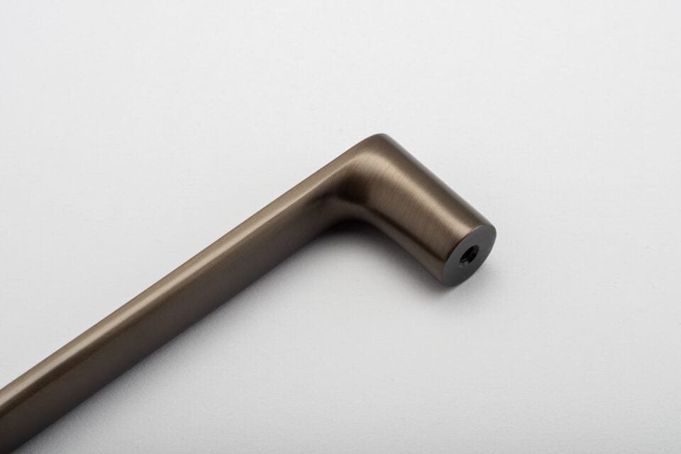 Iver Handles Iver Osaka Drawer Pull | Signature Brass | 96mm