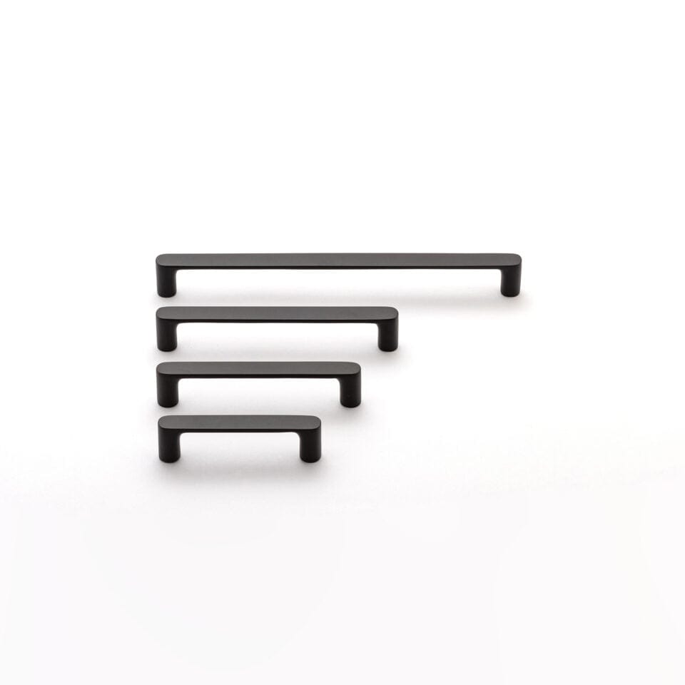 Iver Handles Iver Osaka Cabinet Pull | Matt Black | 160mm
