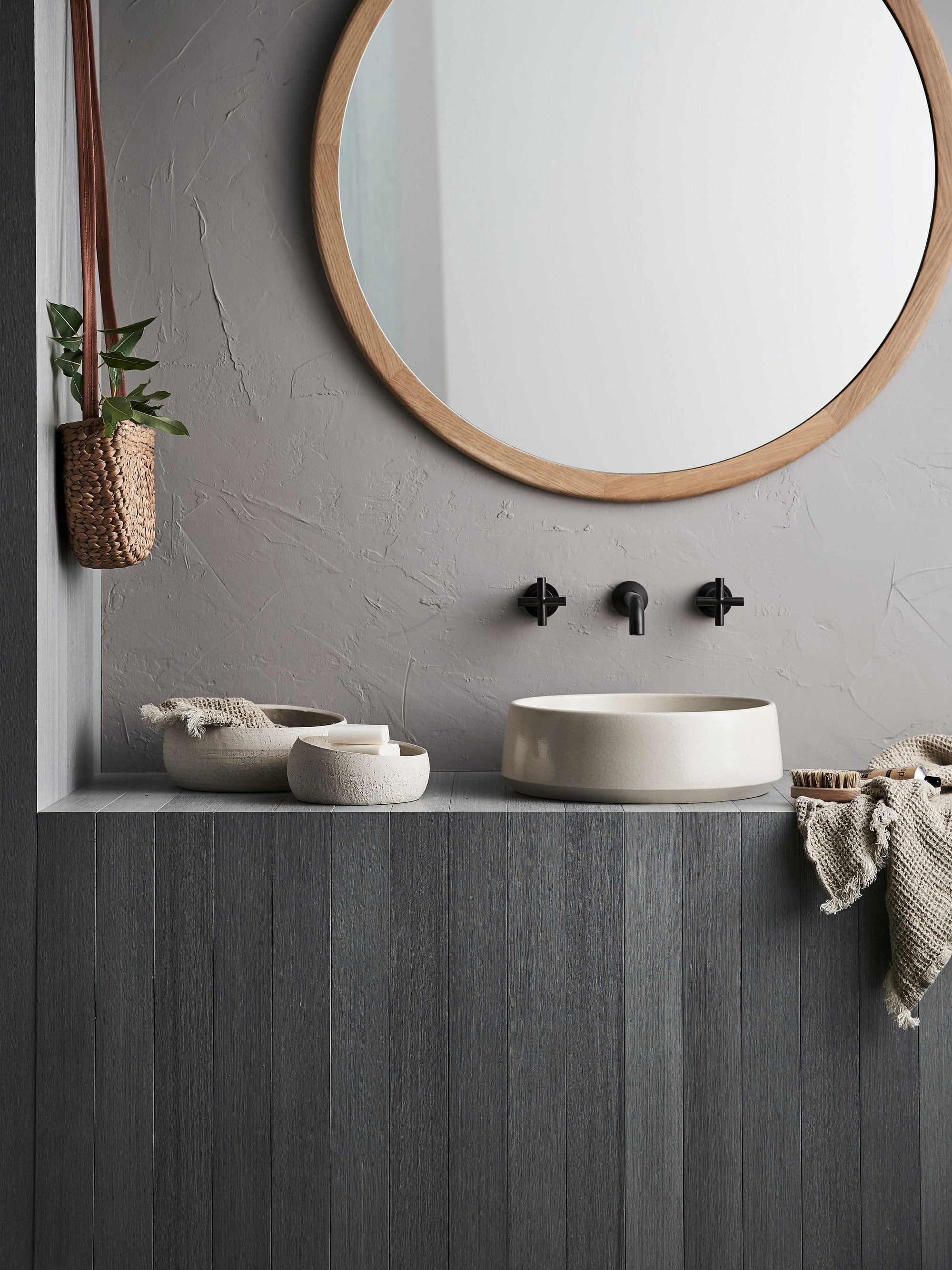 Robert Gordon Basins Robert Gordon Kiln 360 Round Vessel Basin | Poppyseed